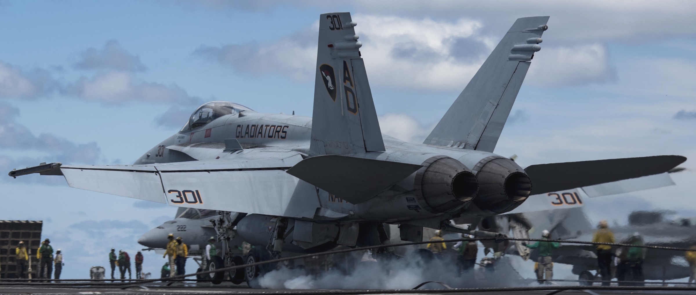 vfa-106 gladiators strike fighter squadron f/a-18c hornet uss dwight d. eisenhower 130