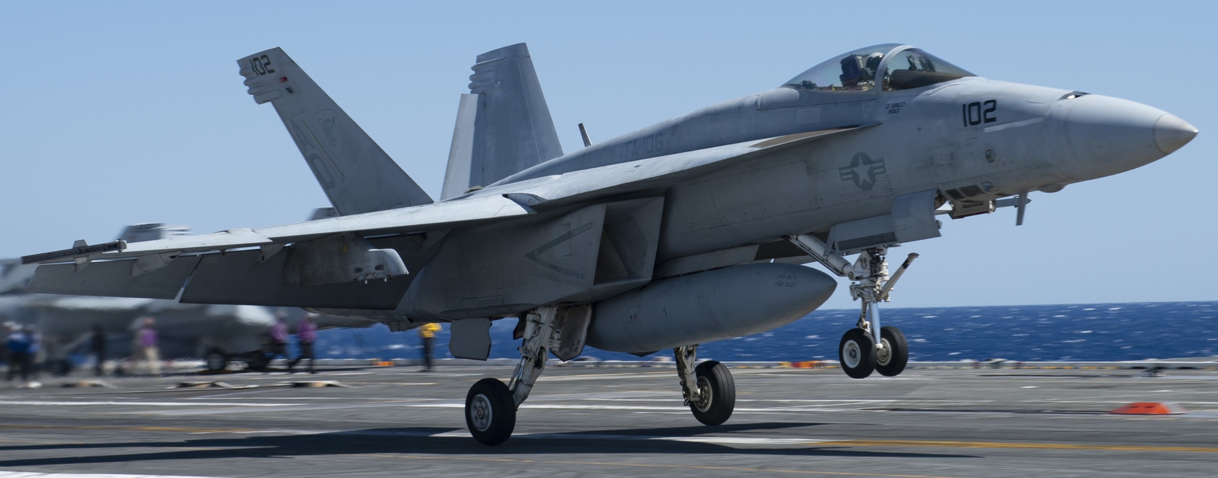 vfa-106 gladiators strike fighter squadron f/a-18f super hornet cvn-69 uss dwight d. eisenhower 139