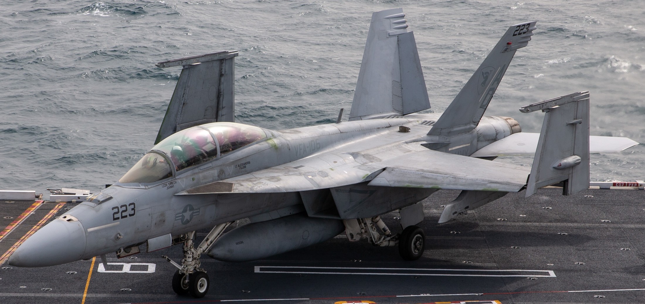 vfa-106 gladiators strike fighter squadron f/a-18f super hornet uss gerald r. ford 2023 171