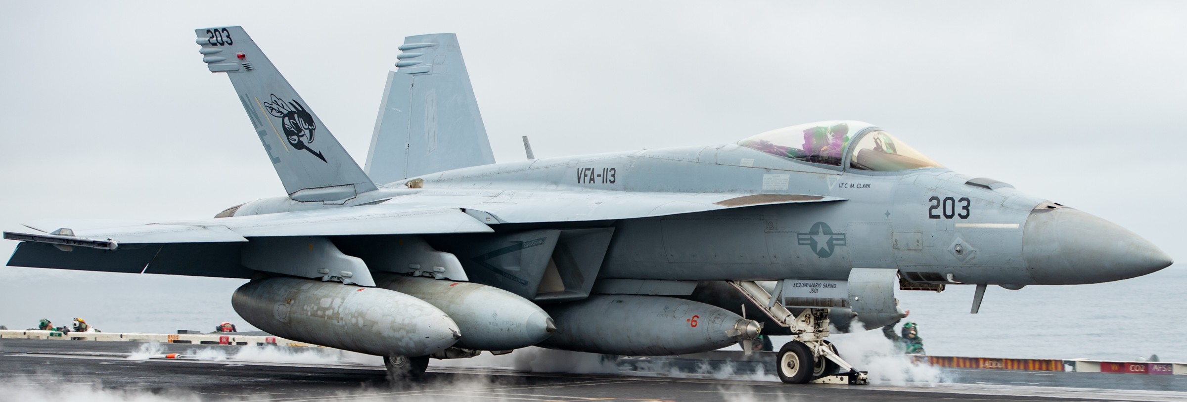 vfa-113 stingers strike fighter squadron f/a-18e super hornet cvw-2 cvn-70 uss carl vinson 150