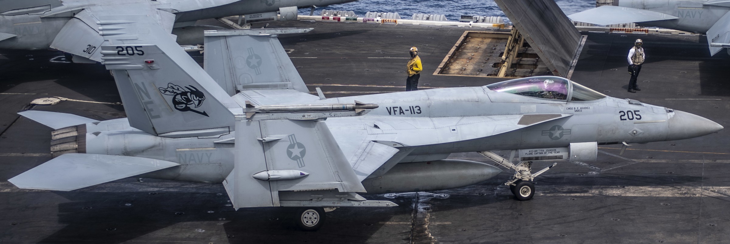 vfa-113 stingers strike fighter squadron f/a-18e super hornet cvw-2 cvn-70 uss carl vinson 159