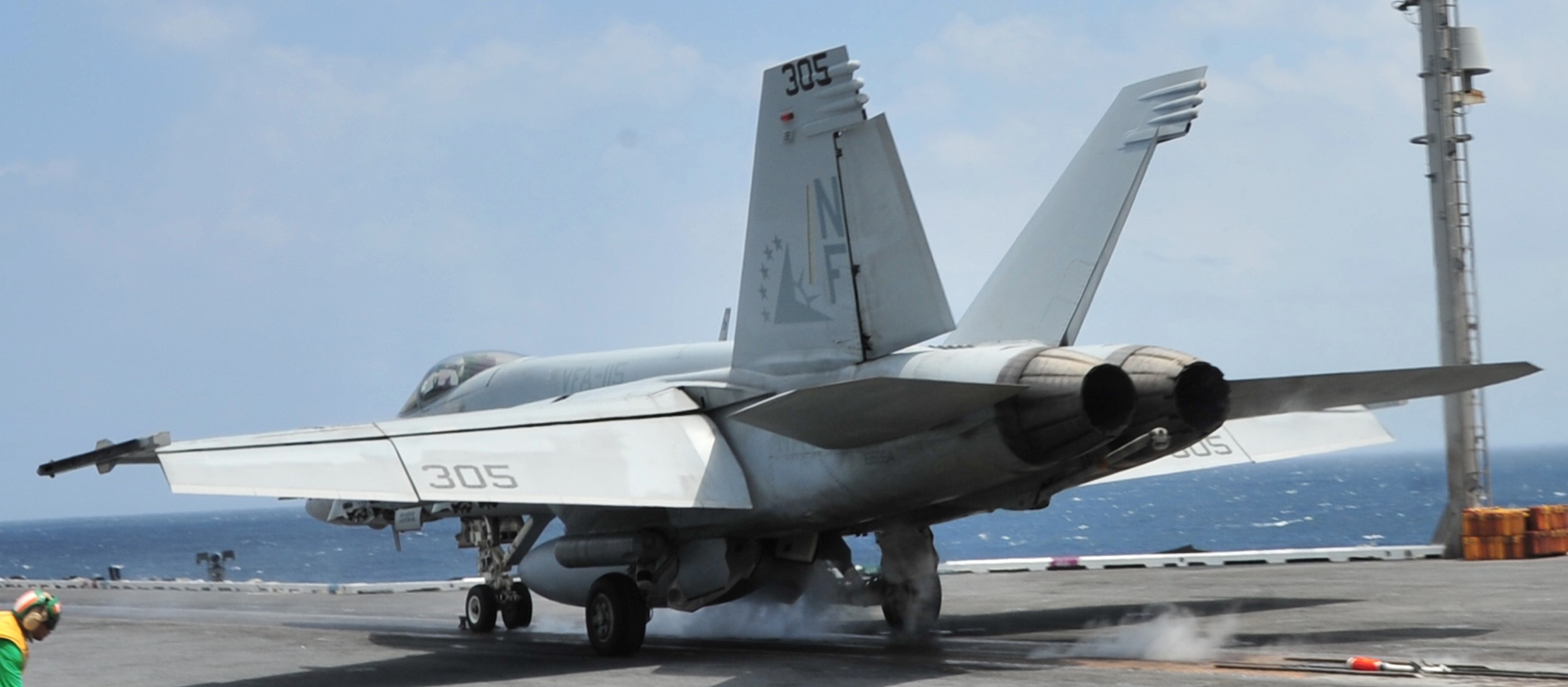 vfa-115 eagles strike fighter squadron f/a-18e super hornet cvw-5 cvn-73 uss george washington 86