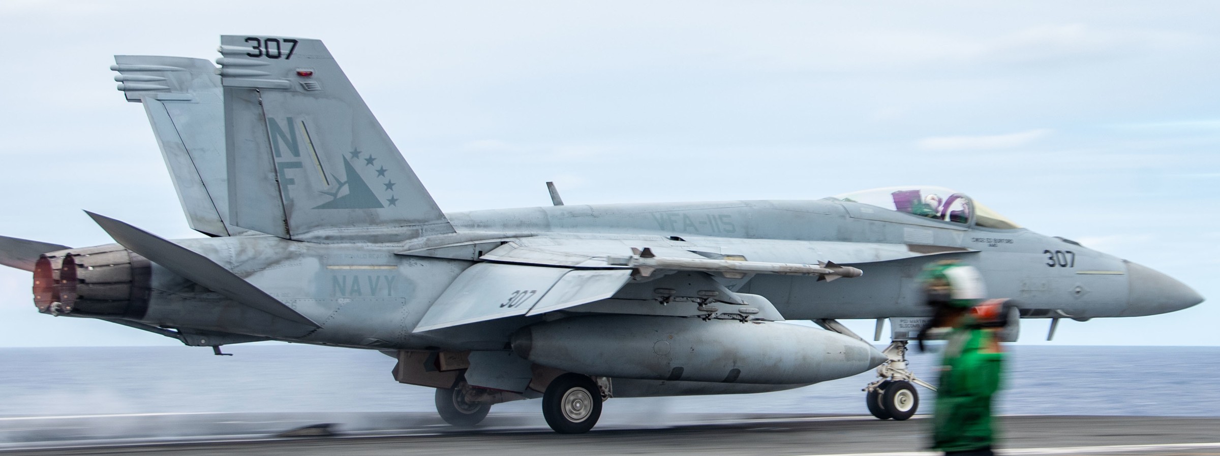 vfa-115 eagles strike fighter squadron f/a-18e super hornet cvw-5 cvn-76 uss ronald reagan 2022 133