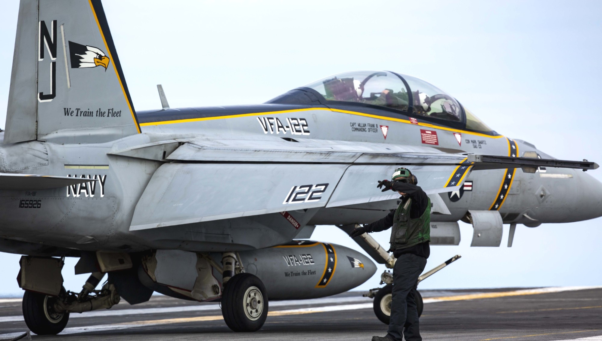 vfa-122 flying eagles strike fighter squadron f/a-18f super hornet cvn-72 uss abraham lincoln 2022 79