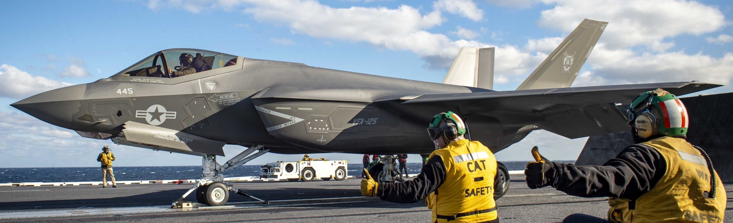 vfa-125 rough raiders strike fighter squadron f-35c lightning ii navy cvn-77 uss george h. w. bush 83