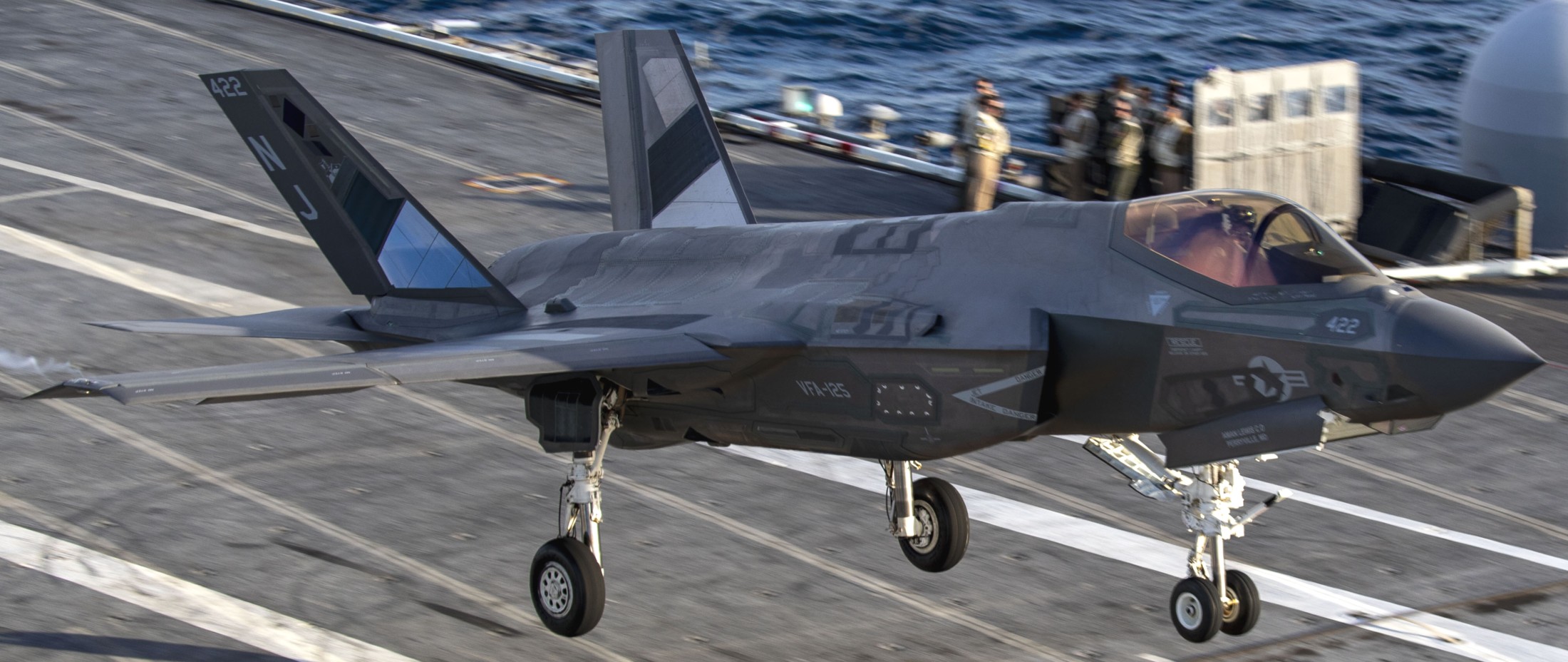 vfa-125 rough raiders strike fighter squadron f-35c lightning ii navy cvn-72 uss abraham lincoln 2023 94