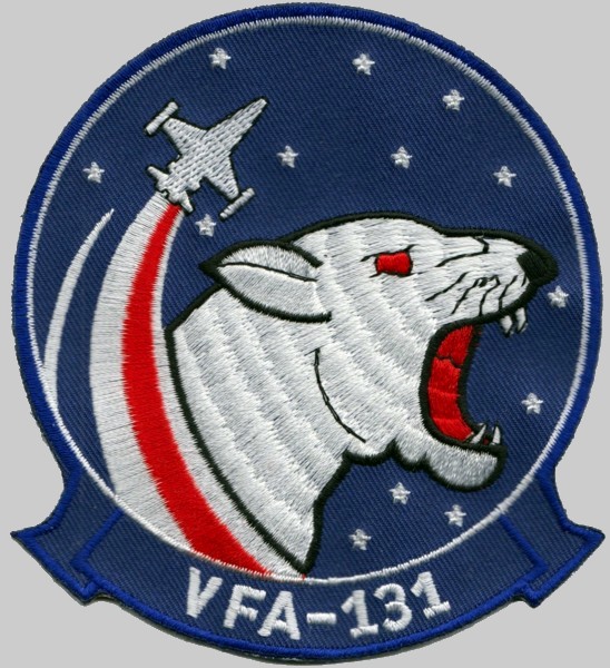 vfa-131 wildcats insignia crest patch badge strike fighter squadron f/a-18e super hornet 02p