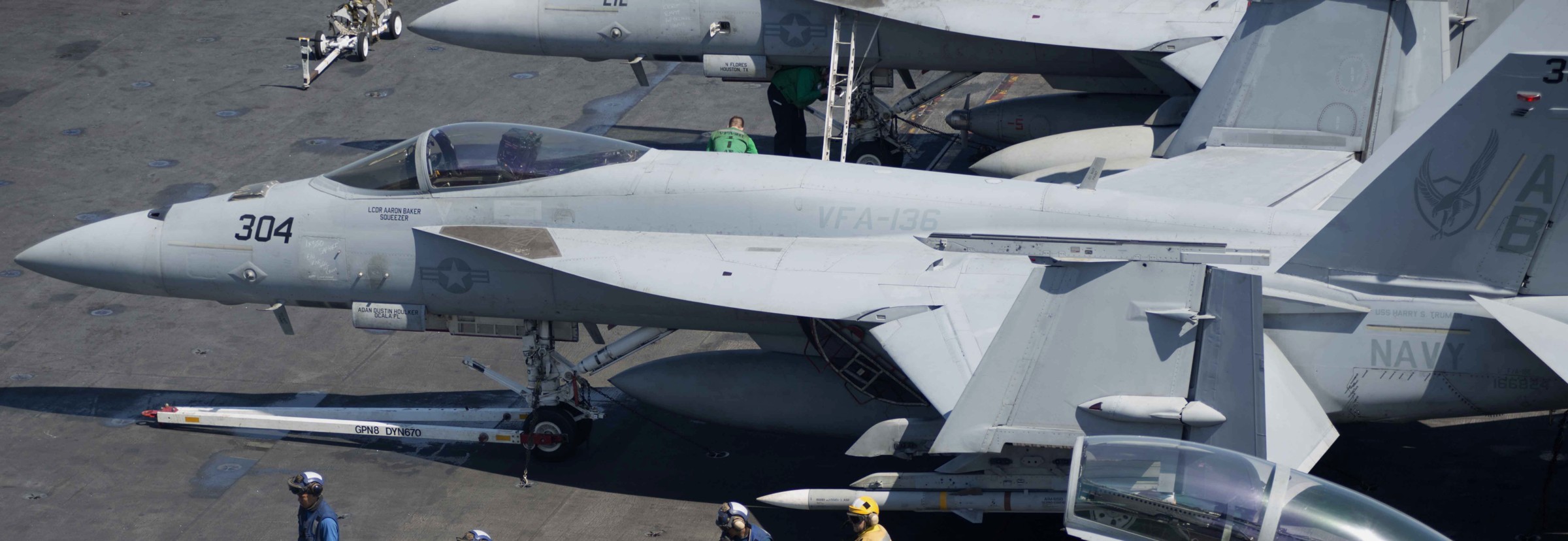 vfa-136 knighthawks strike fighter squadron f/a-18e super hornet cvw-1 cvn-75 uss harry s. truman 147