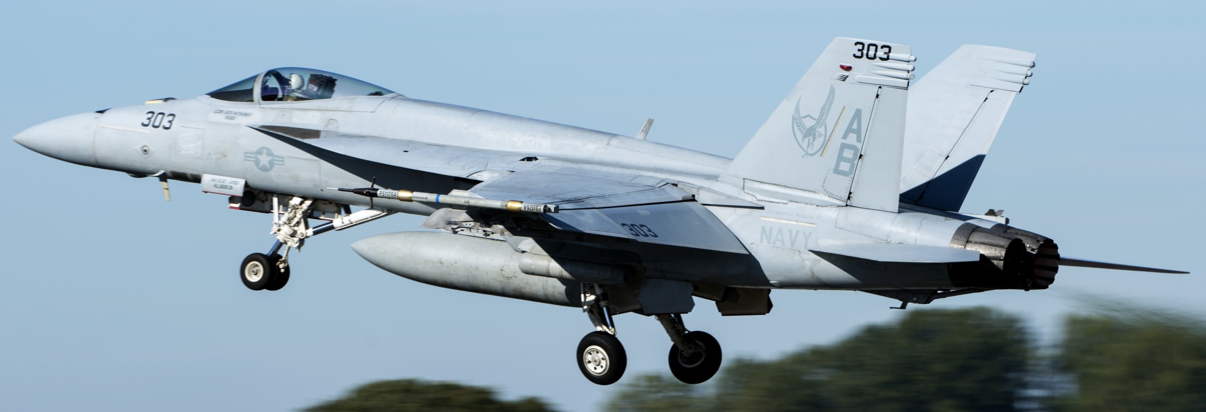 vfa-136 knighthawks strike fighter squadron f/a-18e super hornet cvw-1 cvn-75 uss harry s. truman raf lakenheath 2018 153