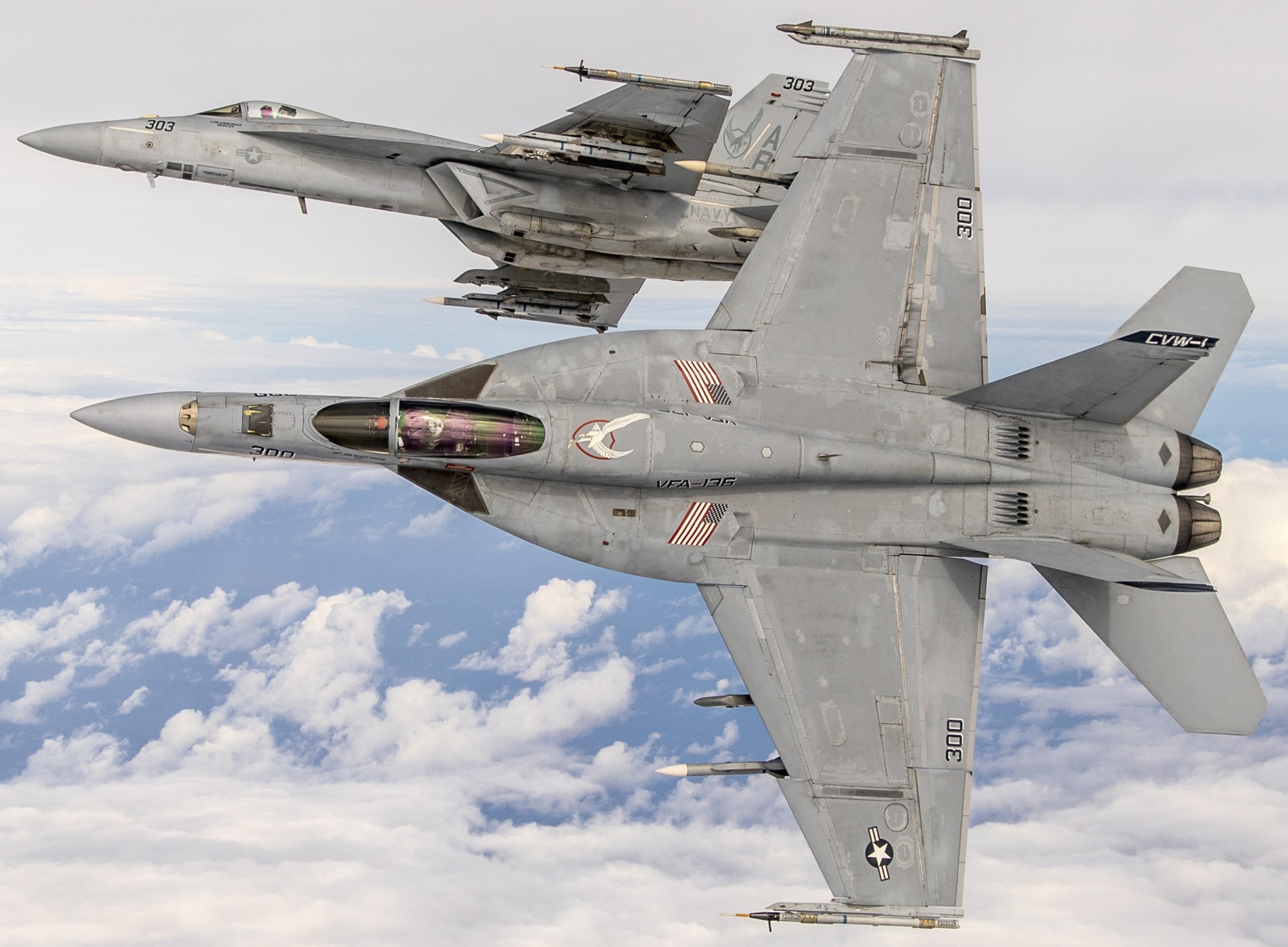 vfa-136 knighthawks strike fighter squadron f/a-18e super hornet nas lemoore 167