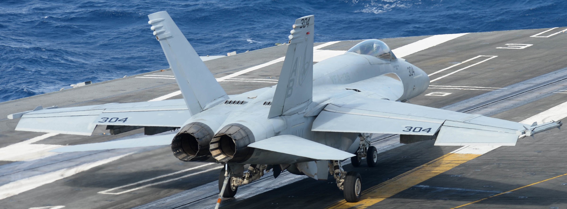 vfa-136 knighthawks strike fighter squadron f/a-18e super hornet cvw-1 cvn-75 uss harry s. truman 2019 180