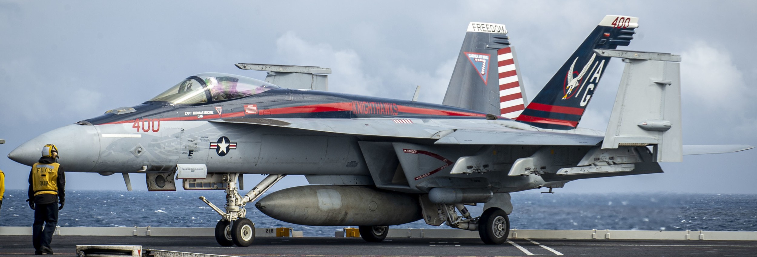 vfa-136 knighthawks strike fighter squadron f/a-18e super hornet cvw-7 special livery painting 187