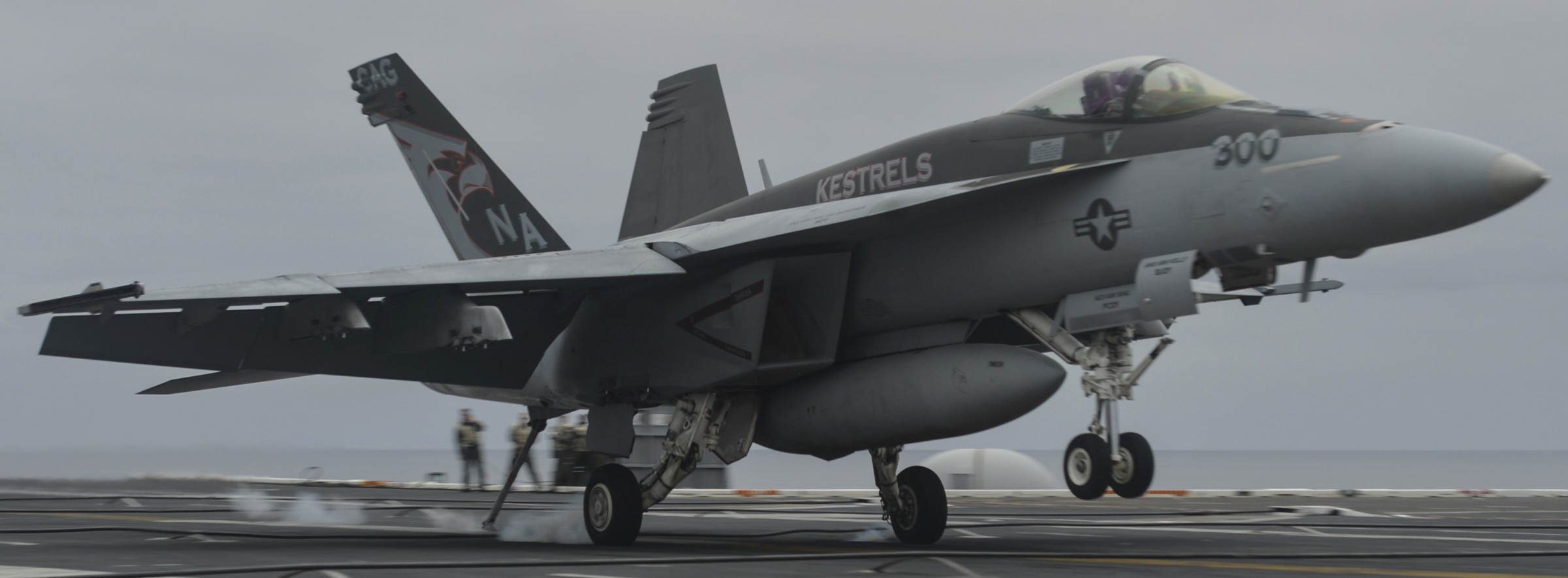 vfa-137 kestrels strike fighter squadron f/a-18e super hornet cvw-17 cvn-68 uss nimitz 98