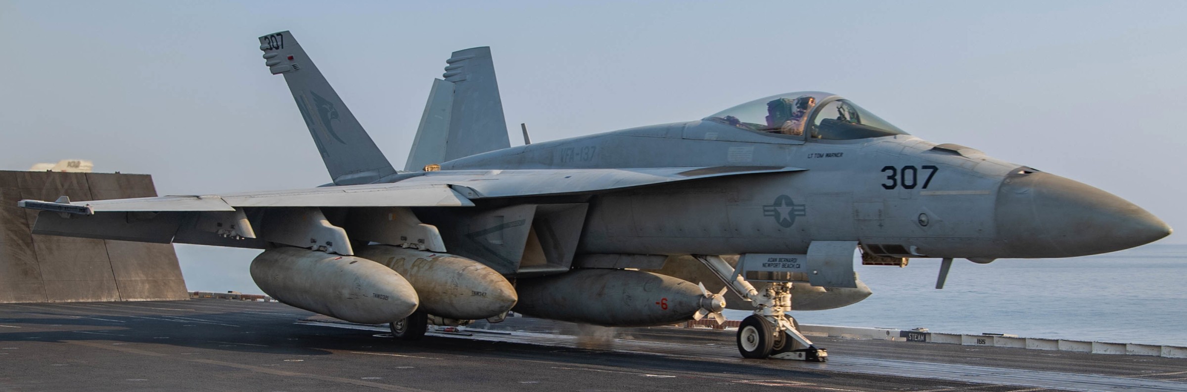 vfa-137 kestrels strike fighter squadron f/a-18e super hornet cvw-17 cvn-68 uss nimitz 107