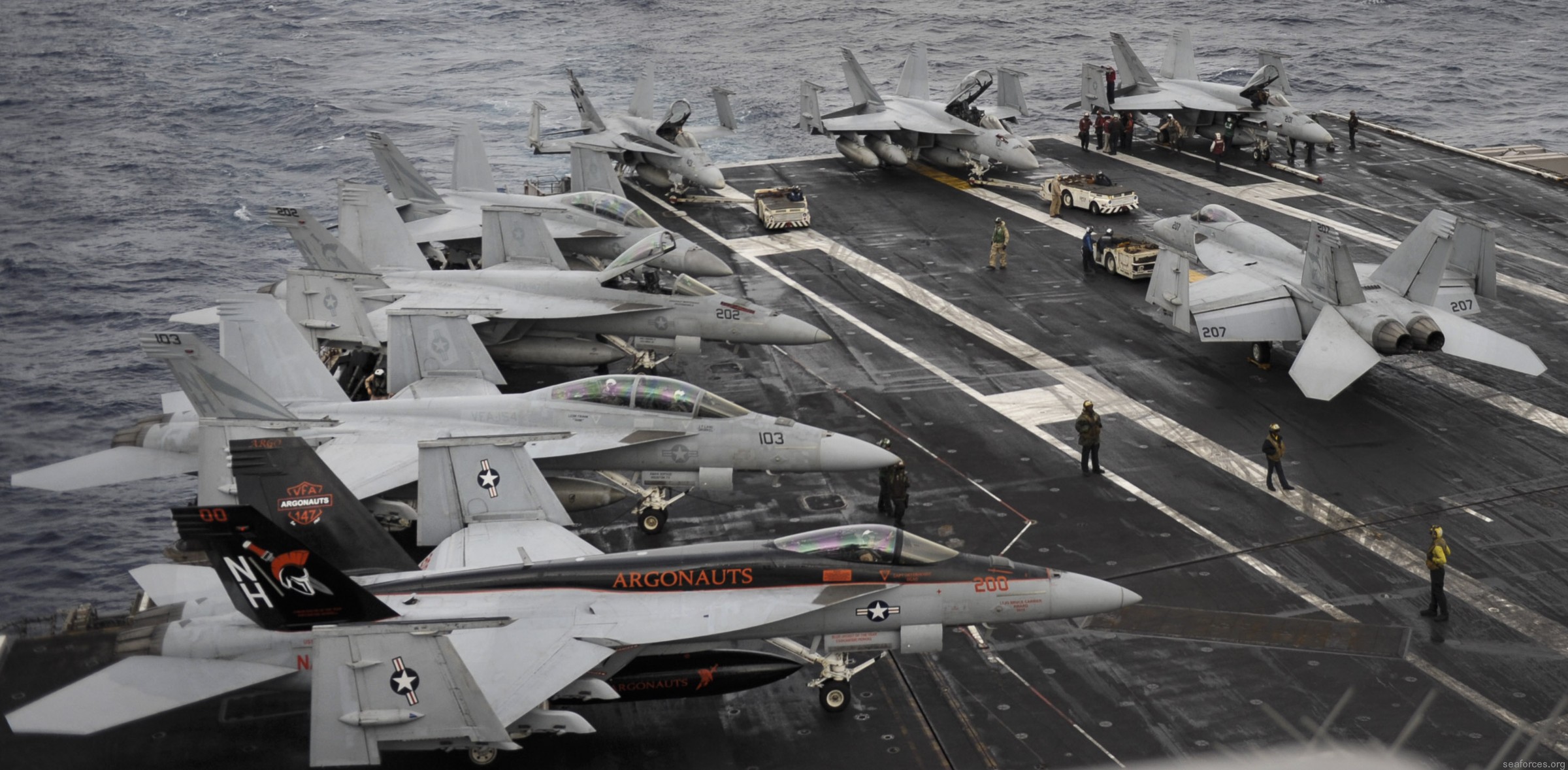 vfa-147 argonauts f/a-18e super hornet strike fighter squadron carrier air wing cvw-11 uss nimitz cvn-68  60