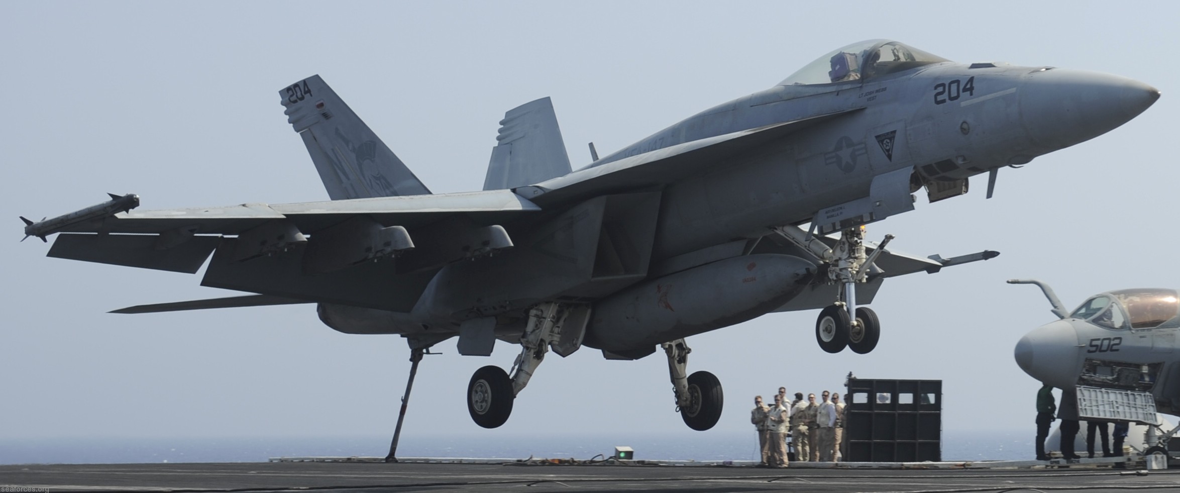 vfa-147 argonauts f/a-18e super hornet strike fighter squadron carrier air wing cvw-11 uss nimitz cvn-68  71