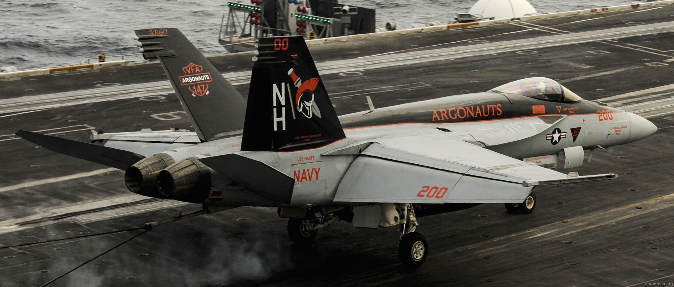 vfa-147 argonauts f/a-18e super hornet strike fighter squadron carrier air wing cvw-11 uss nimitz cvn-68  83