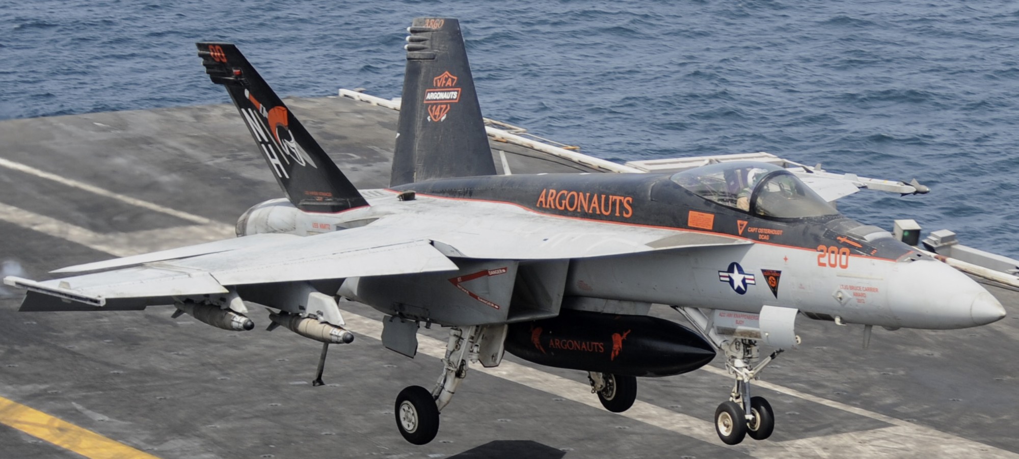 vfa-147 argonauts f/a-18e super hornet strike fighter squadron carrier air wing cvw-11 uss nimitz cvn-68 89a