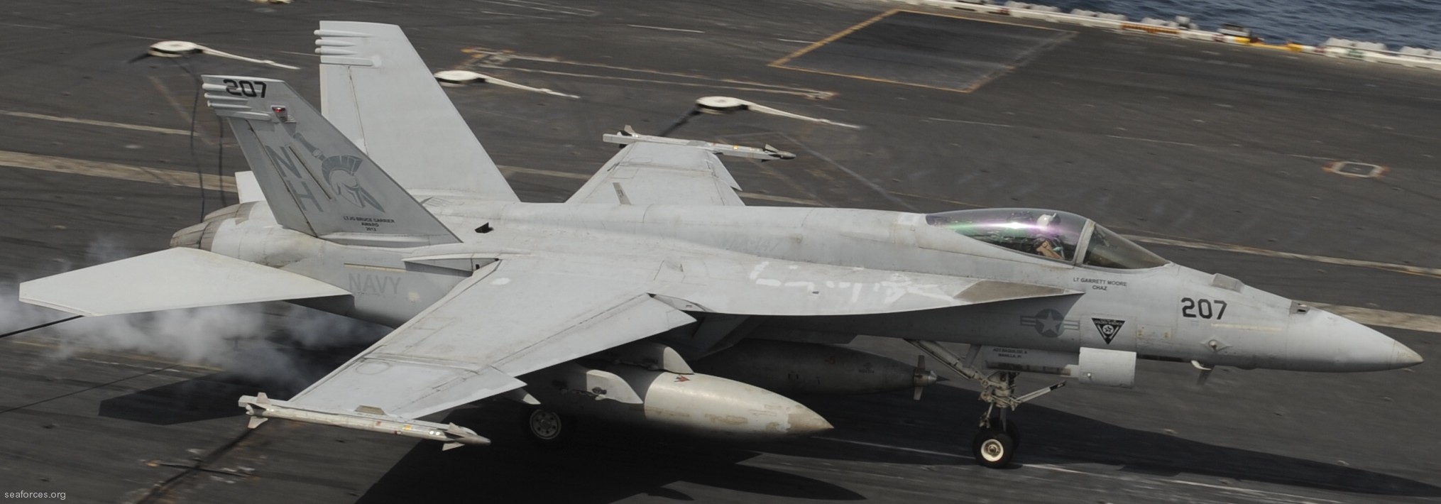 vfa-147 argonauts f/a-18e super hornet strike fighter squadron carrier air wing cvw-11 uss nimitz cvn-68  101