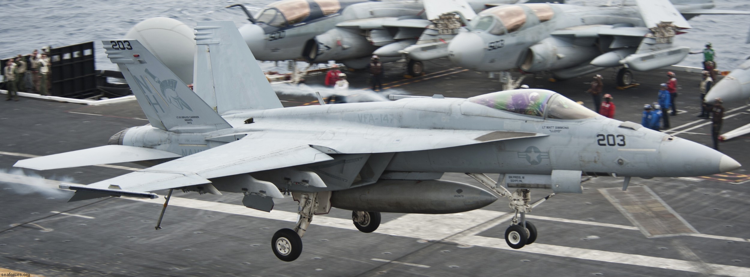 vfa-147 argonauts f/a-18e super hornet strike fighter squadron carrier air wing cvw-11 uss nimitz cvn-68  119