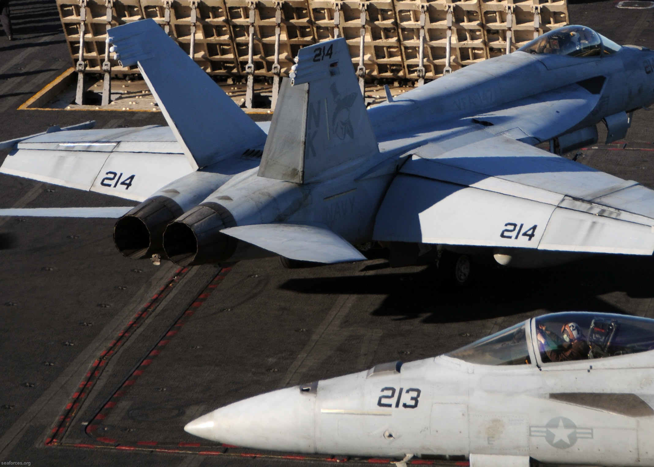 vfa-147 argonauts f/a-18e super hornet strike fighter squadron carrier air wing cvw-14 uss ronald reagan cvn-76 145