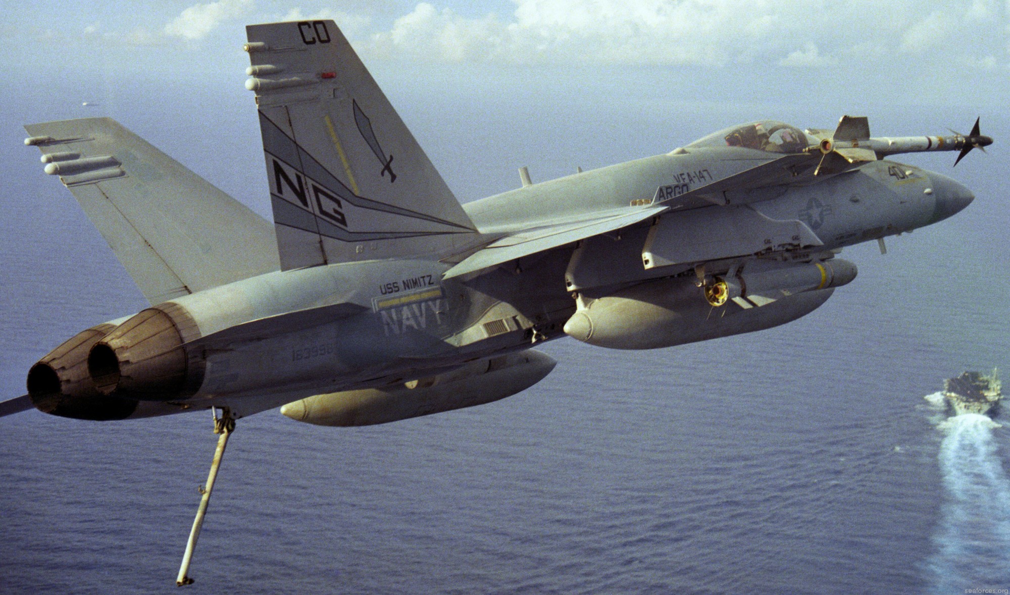 vfa-147 argonauts f/a-18c hornet strike fighter squadron carrier air wing cvw-9 uss nimitz cvn-68 179