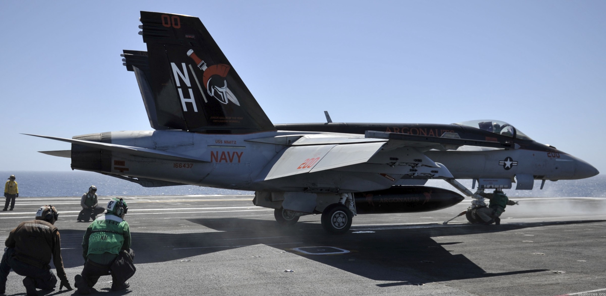 vfa-147 argonauts f/a-18e super hornet strike fighter squadron carrier air wing cvw-11 uss nimitz cvn-68  219