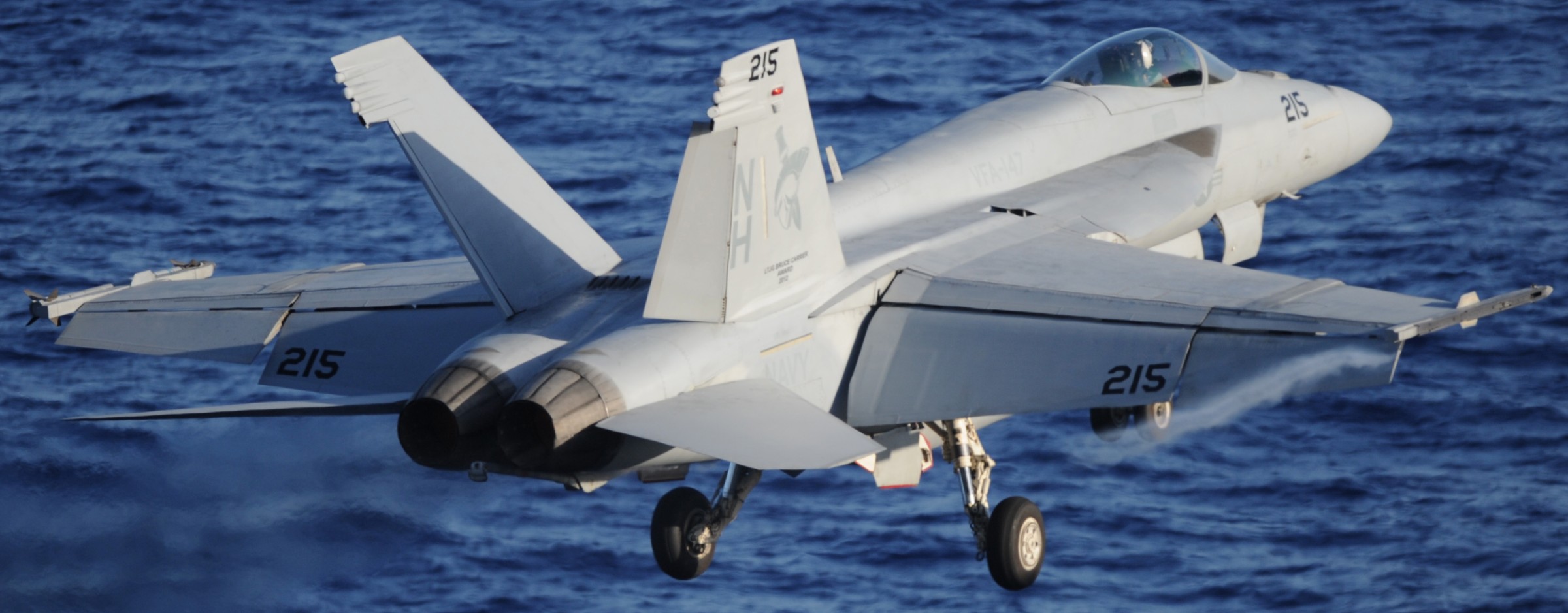 vfa-147 argonauts f/a-18e super hornet strike fighter squadron cvw-11 uss nimitz cvn-68 281