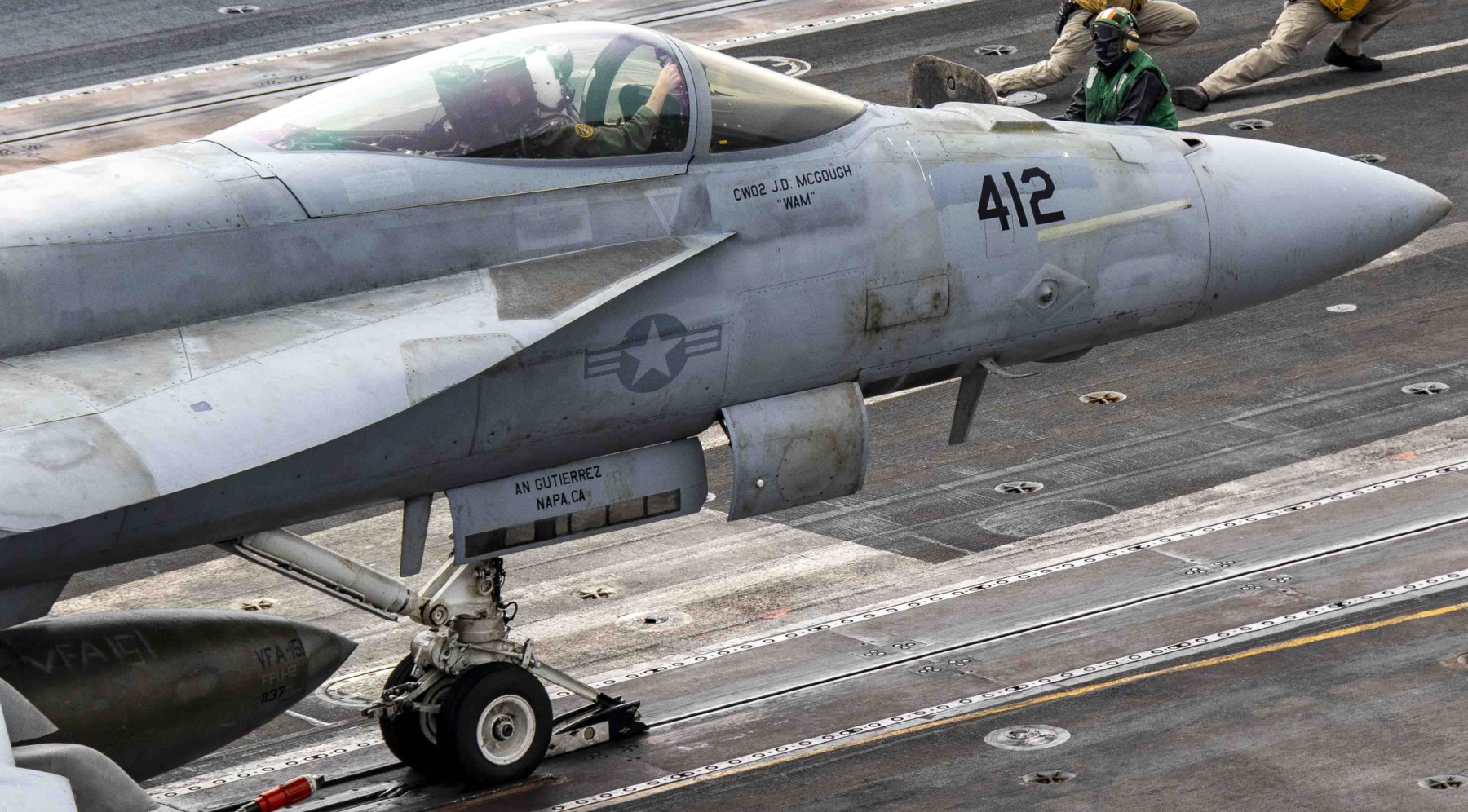 vfa-151 vigilantes f/a-18e super hornet strike fighter squadron cvn-72 uss abraham lincoln 172