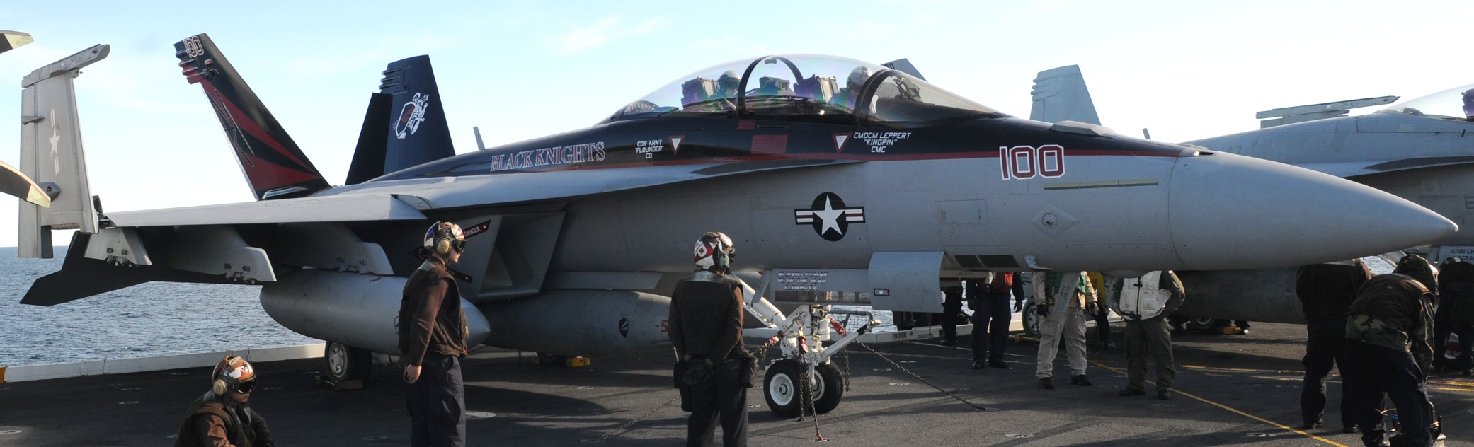 vfa-154 black knights f/a-18f super hornet strike fighter squadron navy cvw-14 uss ronald reagan cvn-76 153