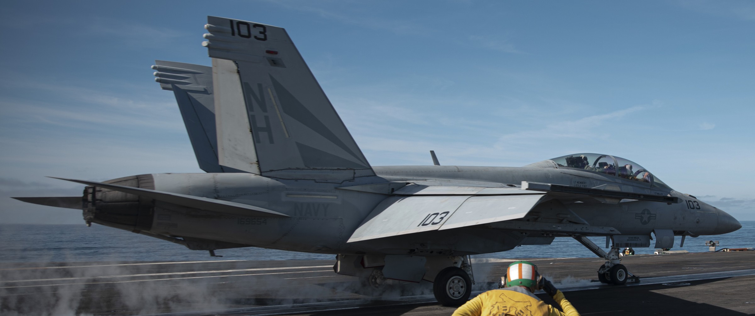 vfa-154 black knights f/a-18f super hornet strike fighter squadron navy cvw-11 uss theodore roosevelt cvn-71 188