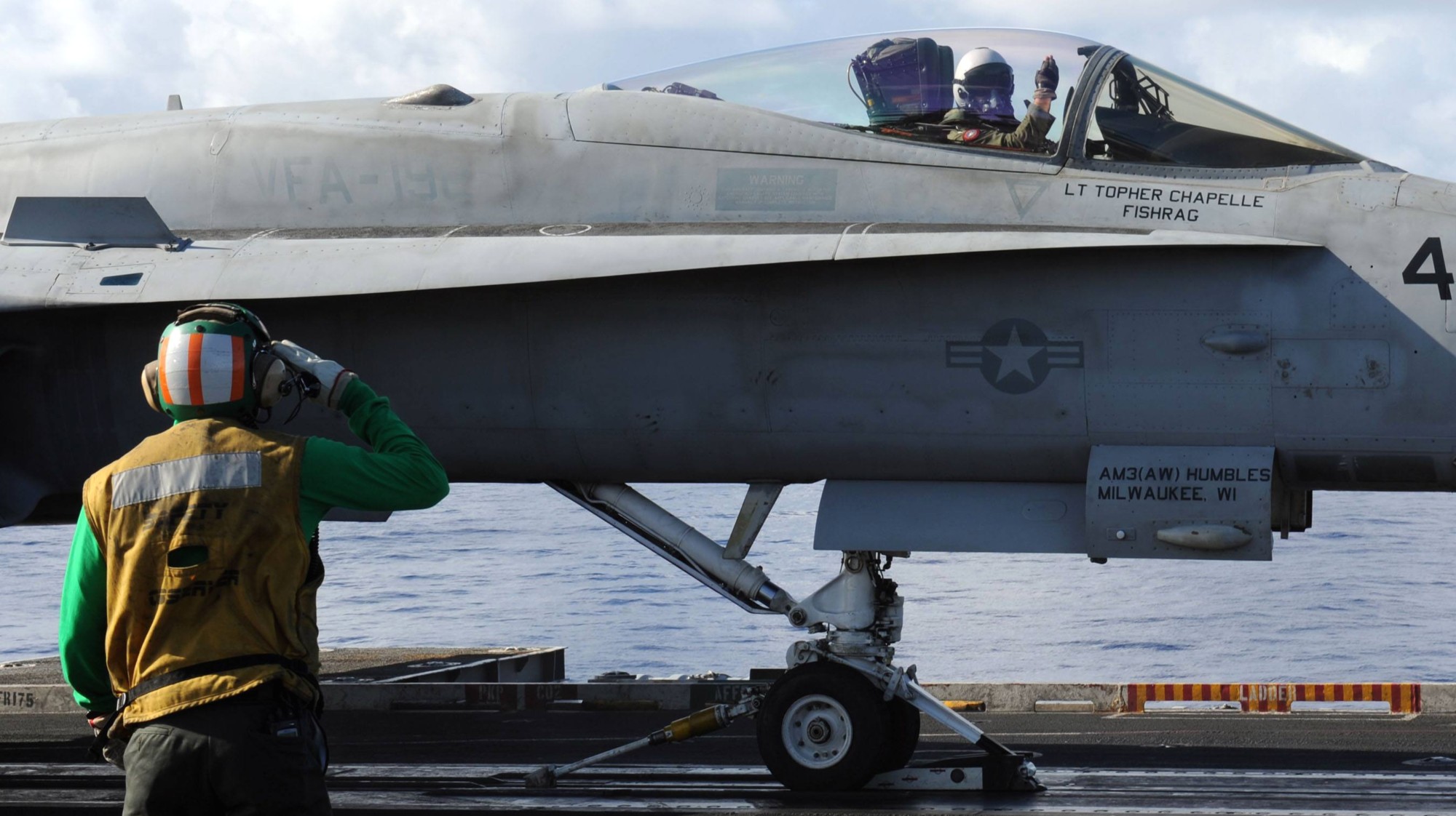 vfa-192 golden dragons f/a-18c super strike fighter squadron navy cvw-9 uss john c. stennis cvn-74 2013 140