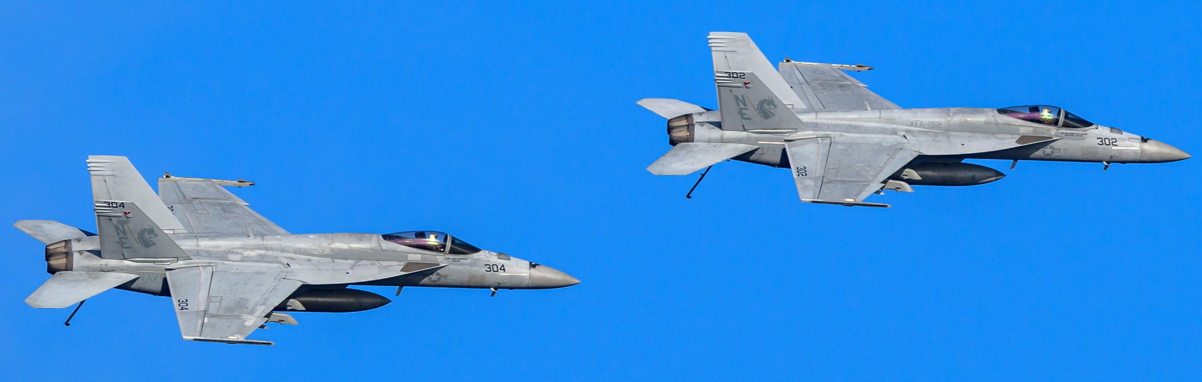 vfa-192 golden dragons f/a-18e super hornet strike fighter squadron navy cvw-2 uss carl vinson cvn-70 exercise rimpac 2024