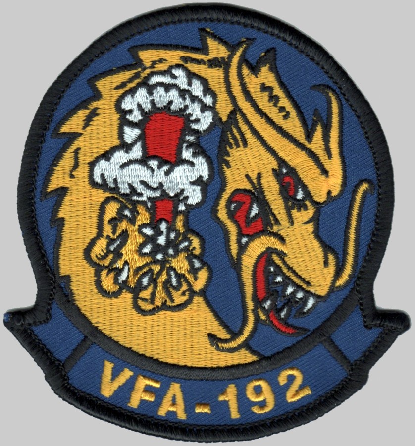 vfa-192 golden dragons insignia crest patch badge f/a-18e super hornet strike fighter squadron us navy 02p