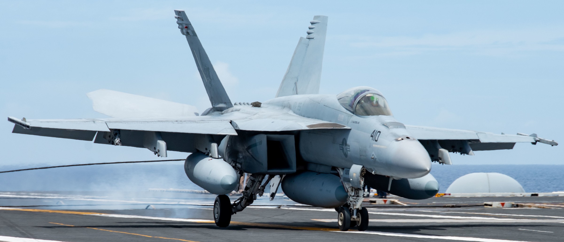 vfa-195 dambusters f/a-18e super hornet strike fighter squadron navy cvw-5 cvn-76 uss ronald reagan 163