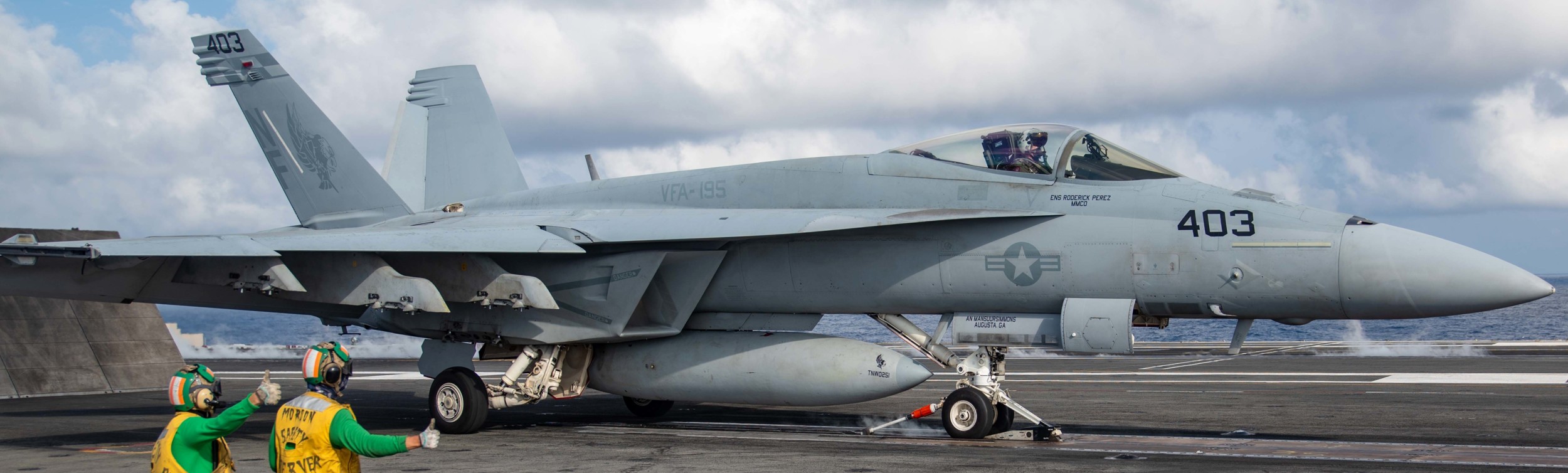 vfa-195 dambusters f/a-18e super hornet strike fighter squadron navy cvw-5 cvn-76 uss ronald reagan 169