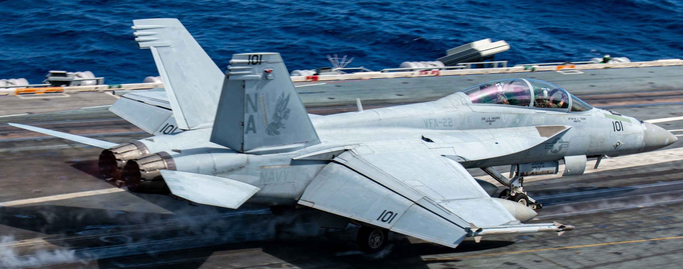 vfa-22 fighting redcocks strike fighter squadron f/a-18f super hornet cvw-17 cvn-68 uss nimitz 143