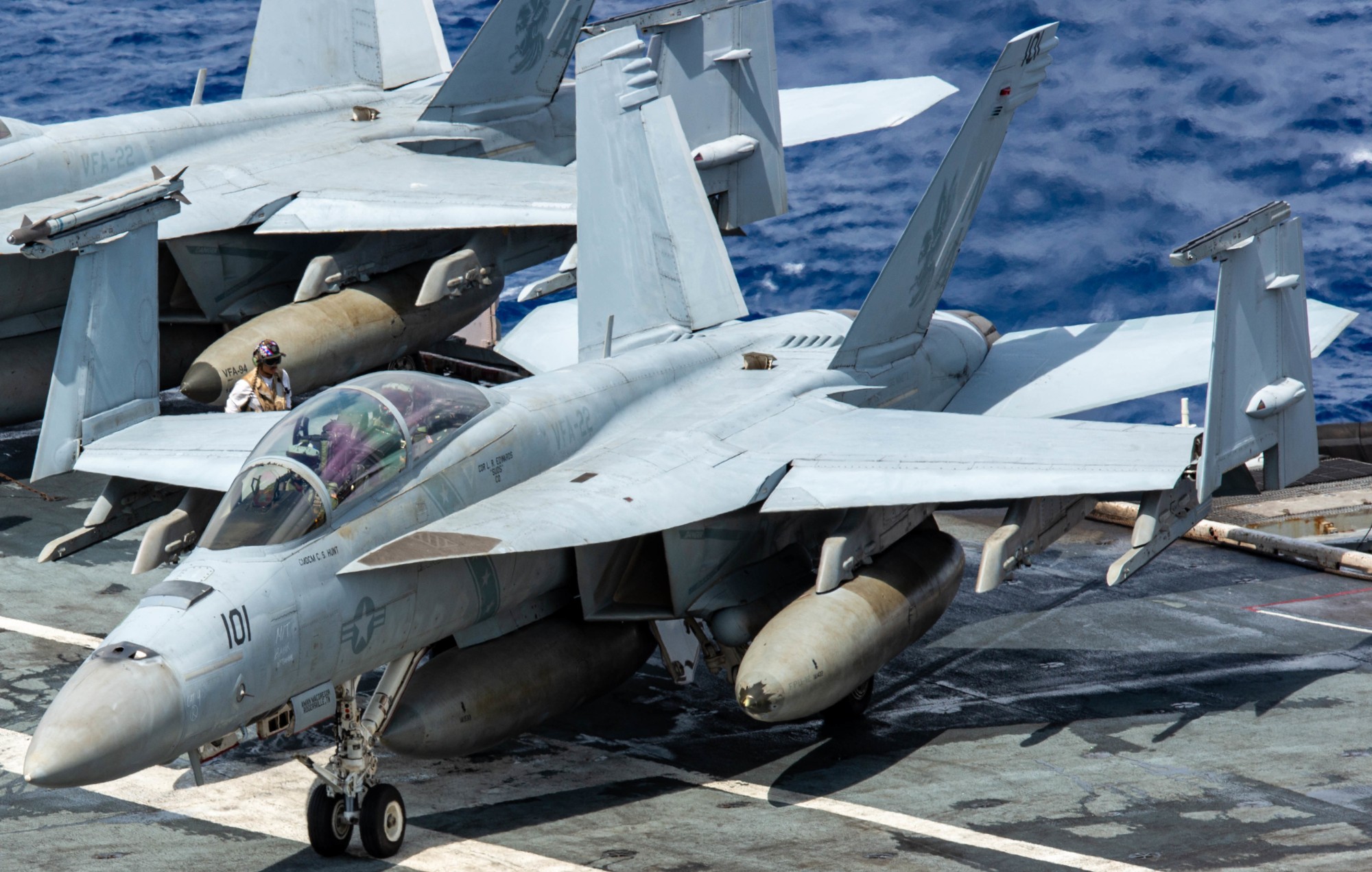 vfa-22 fighting redcocks strike fighter squadron f/a-18f super hornet cvw-17 cvn-68 uss nimitz 144