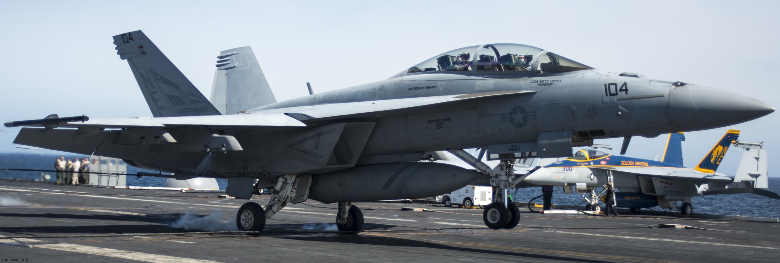 vfa-2 bounty hunters strike fighter squadron us navy f/a-18f super hornet carrier air wing cvw-2 uss george washington cvn-73 25