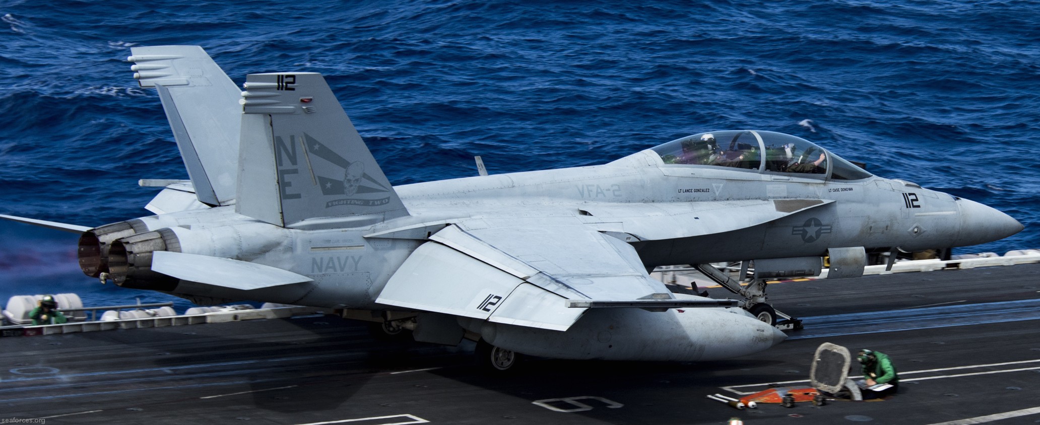 vfa-2 bounty hunters strike fighter squadron us navy f/a-18f super hornet carrier air wing cvw-2 uss carl vinson cvn-70 39