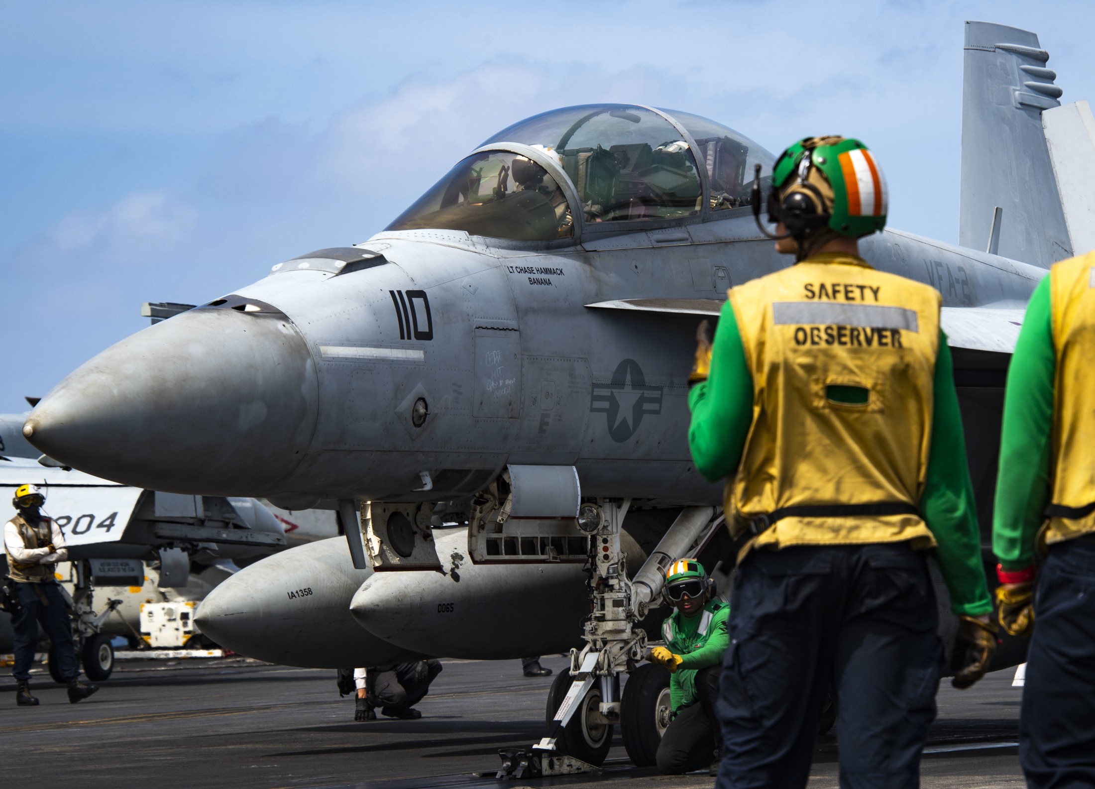 vfa-2 bounty hunters strike fighter squadron us navy f/a-18f super hornet carrier air wing cvw-2 uss carl vinson cvn-70 81