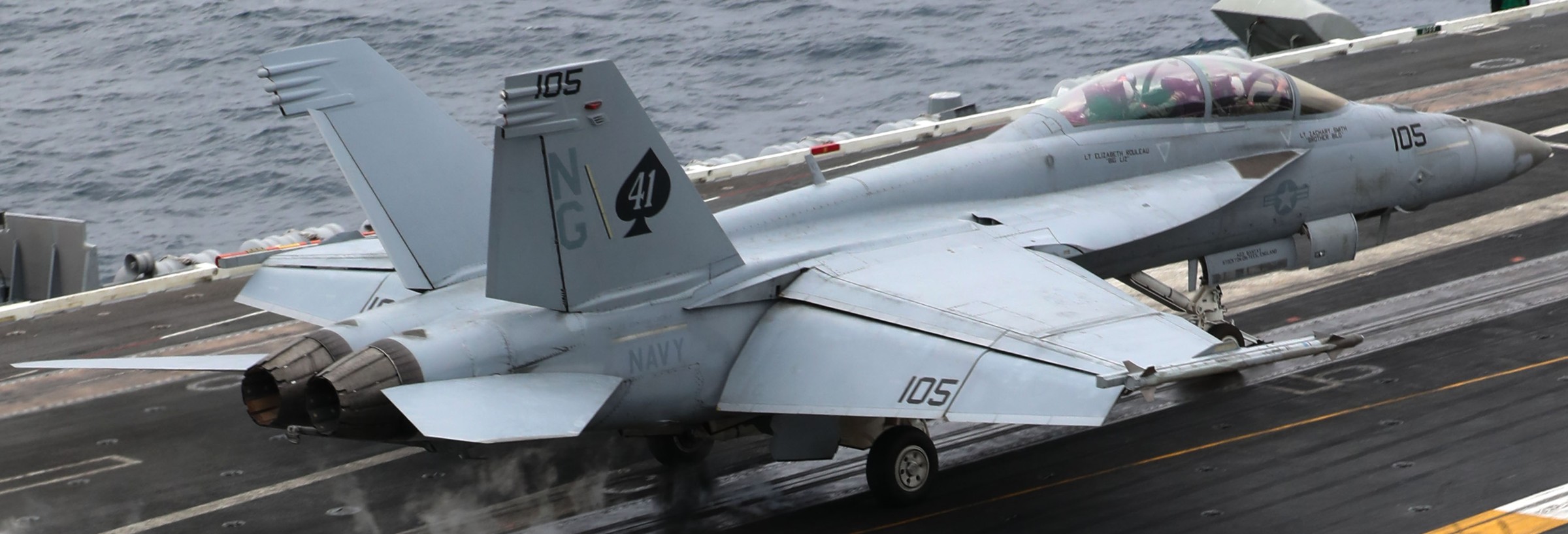 vfa-41 black aces strike fighter squadron f/a-18f super hornet cvw-9 cvn-72 uss abraham lincoln 128
