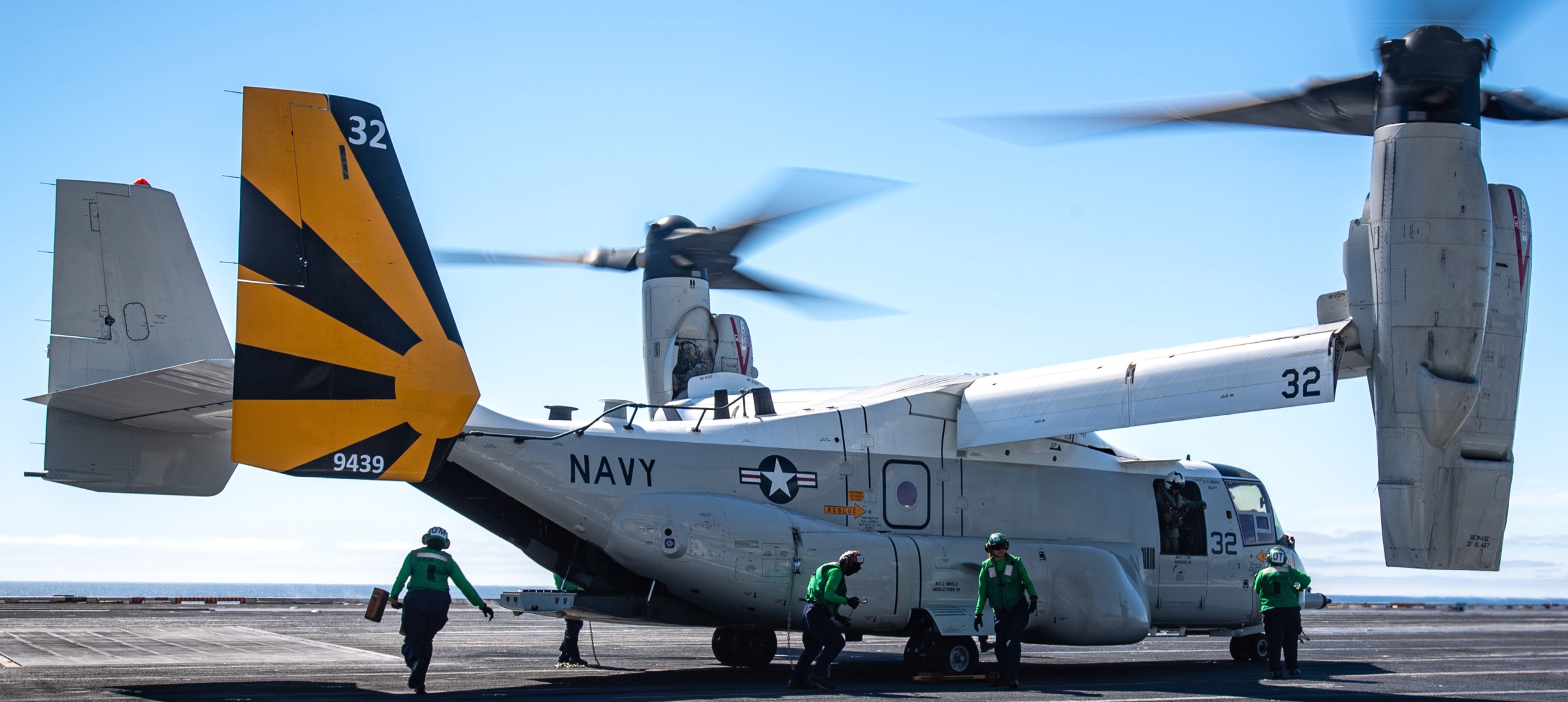 vrm-30 titans fleet logistics multi mission squadron navy cmv-22b osprey uss nimitz cvn-68 2024 137