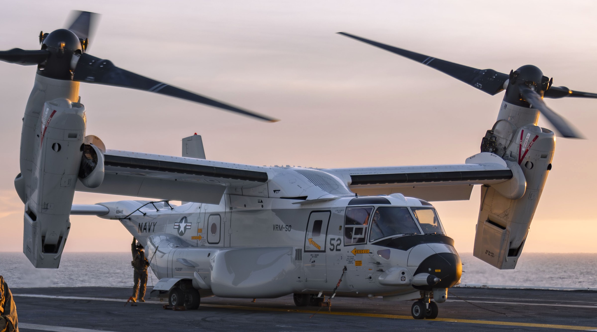 vrm-50 sun hawks fleet logistics multi mission squadron us navy cmv-22b osprey cvn-72 uss abraham lincoln 31