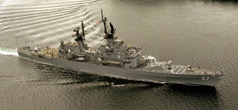 USS Josephus Daniels CG 27 in the straits of Magellan - July 1990