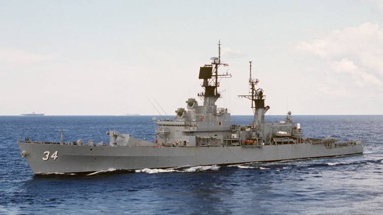 USS Biddle CG 34 - Belknap class guided missile cruiser - US Navy