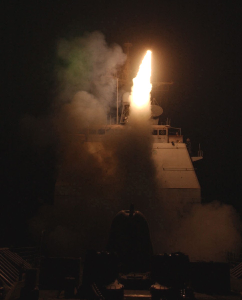 cg-52 uss bunker hill ticonderoga class guided missile cruiser aegis us navy bgm-109 tomahawk tlam 37