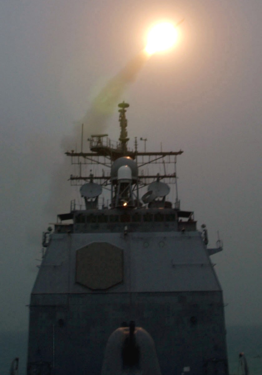 cg-52 uss bunker hill ticonderoga class guided missile cruiser aegis us navy bgm-109 tomahawk tlam iraqi freedom 38