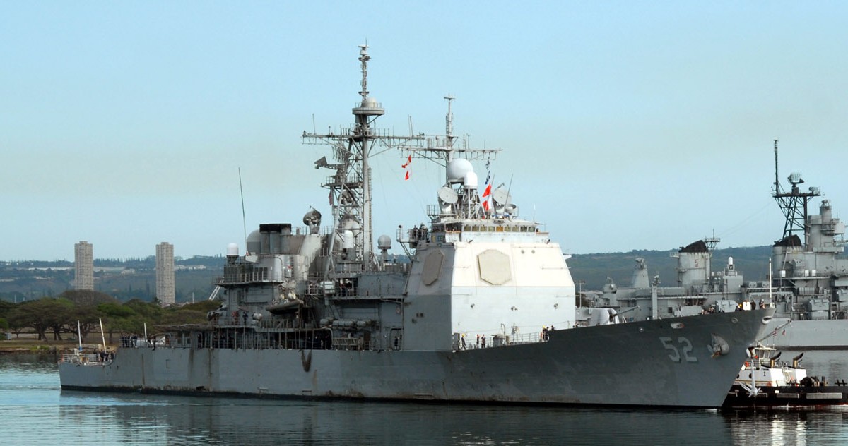 cg-52 uss bunker hill ticonderoga class guided missile cruiser aegis us navy pearl harbor hawaii 47