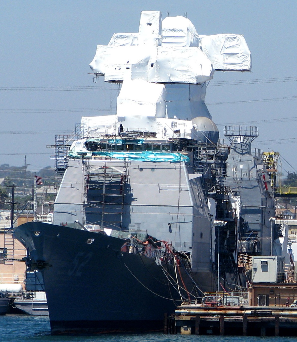 cg-52 uss bunker hill ticonderoga class guided missile cruiser aegis us navy bae systems san diego ship repair 2008